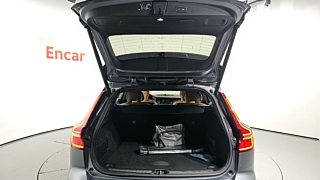 VOLVO V60 CROSS COUNTRY 2019