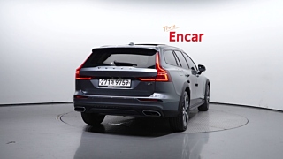 VOLVO V60 CROSS COUNTRY 2019