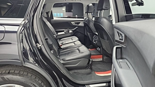 AUDI Q7 4M 2019