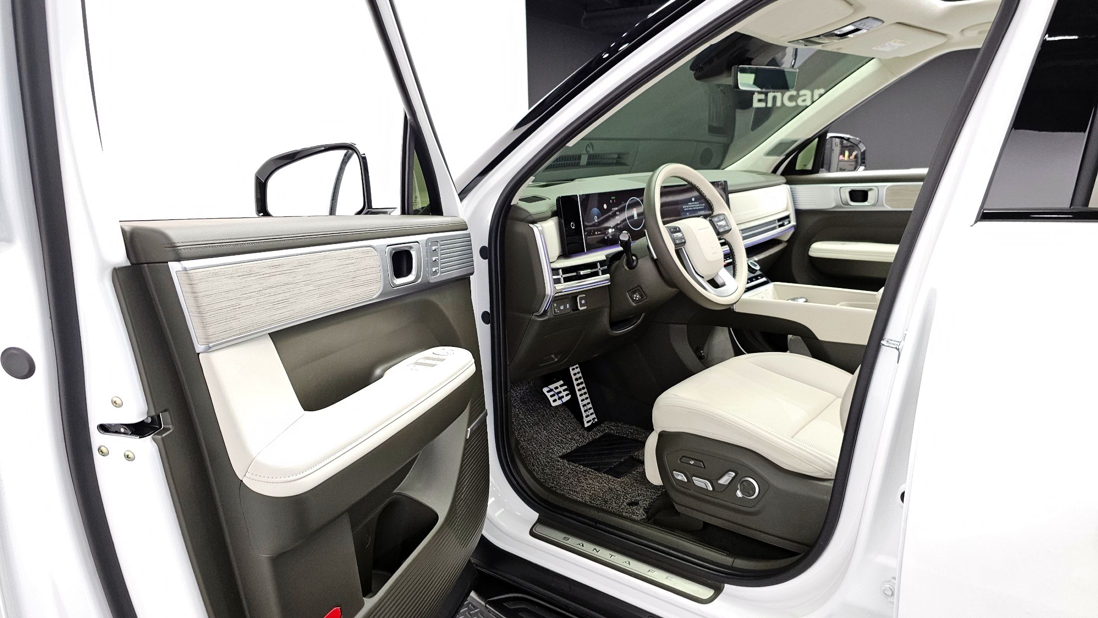 HYUNDAI SANTAFE MX5 2025