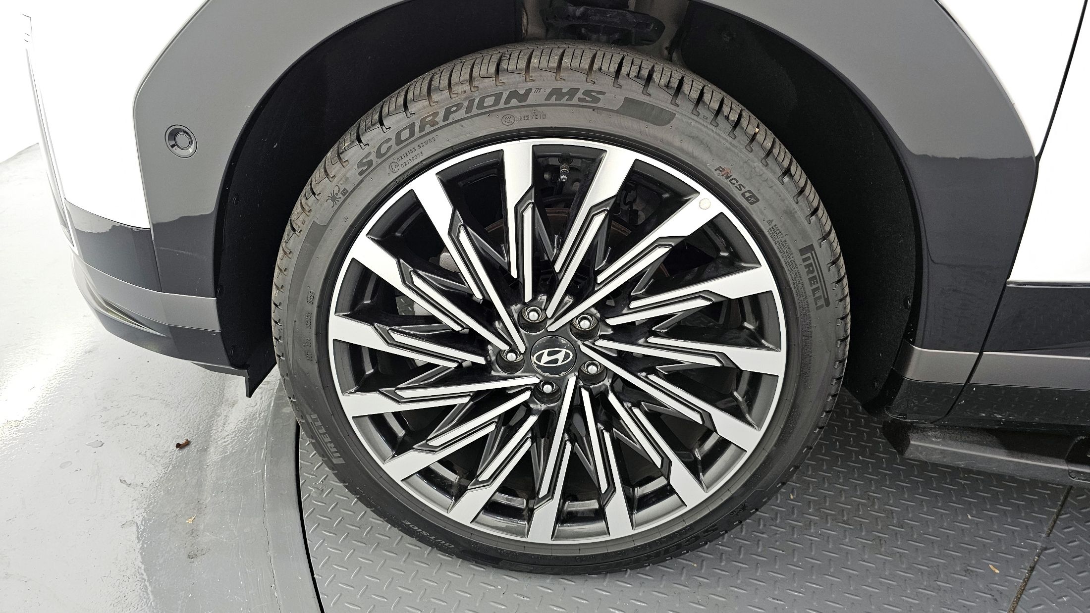 HYUNDAI SANTAFE MX5 2025