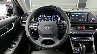 HYUNDAI GRANDEUR IG 2018