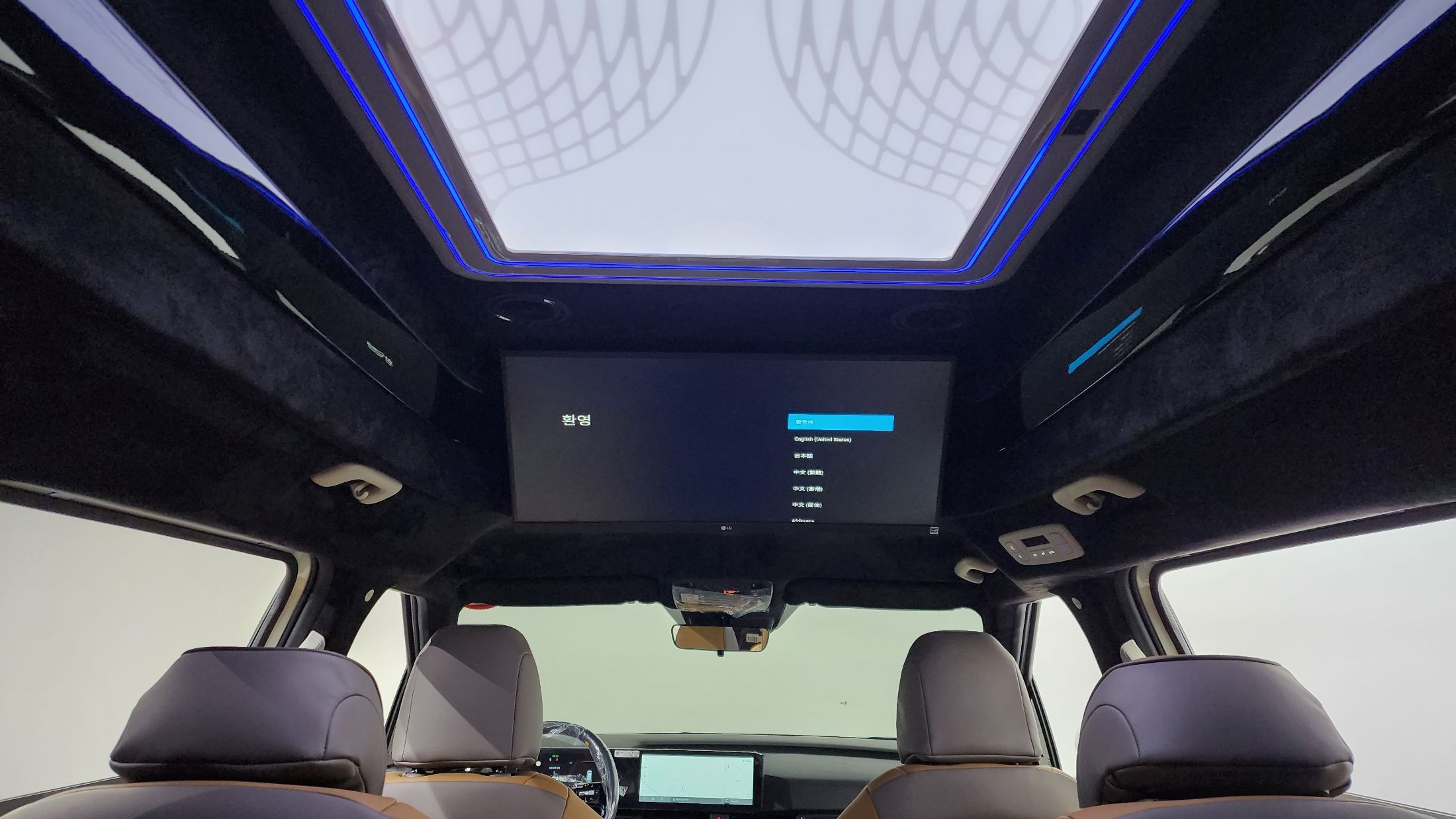KIA CARNIVAL 2025