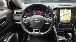 SAMSUNG QM6 2019