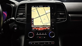SAMSUNG QM6 2019