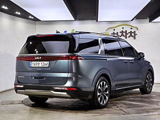 KIA CARNIVAL 2022
