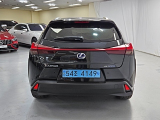 LEXUS UX300E 2022