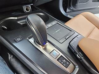LEXUS UX300E 2022