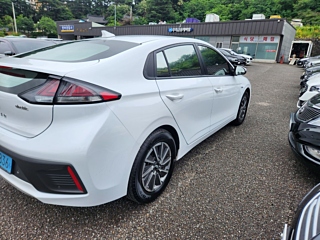 HYUNDAI IONIQ ELECTRIC 2020