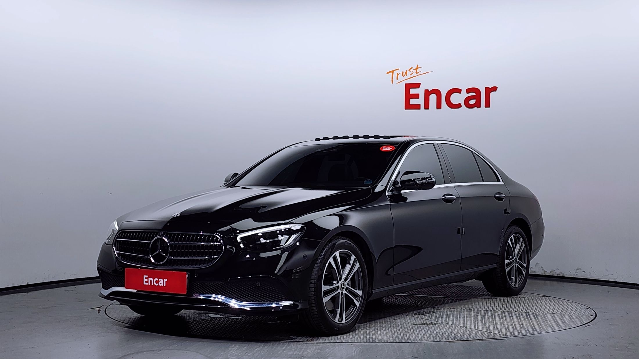 MERCEDES BENZ E-CLASS W213 2023