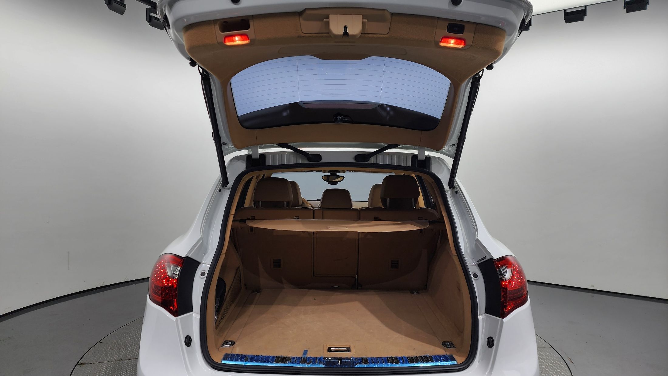 PORSCHE CAYENNE 2012