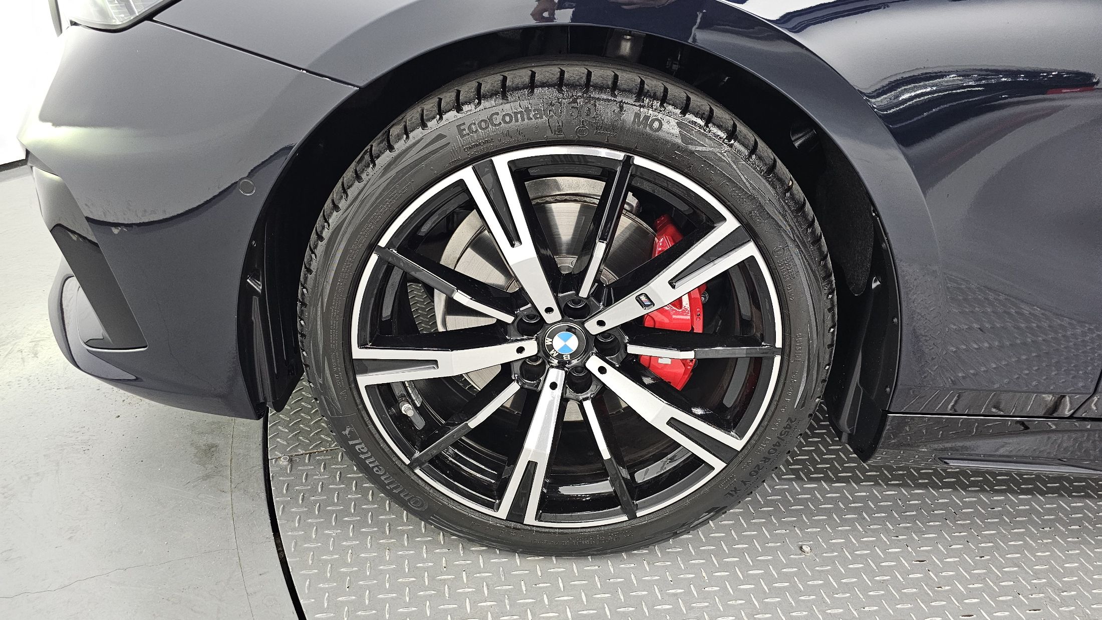 BMW 5-SERIES G60