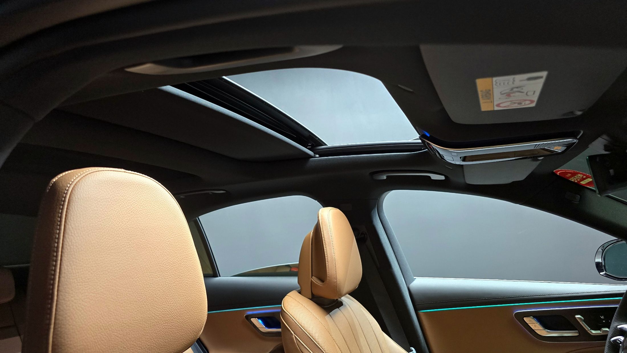 MERCEDES BENZ E-CLASS W214