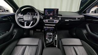 AUDI A4 B9 2021