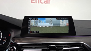 BMW 5-SERIES G30 2017