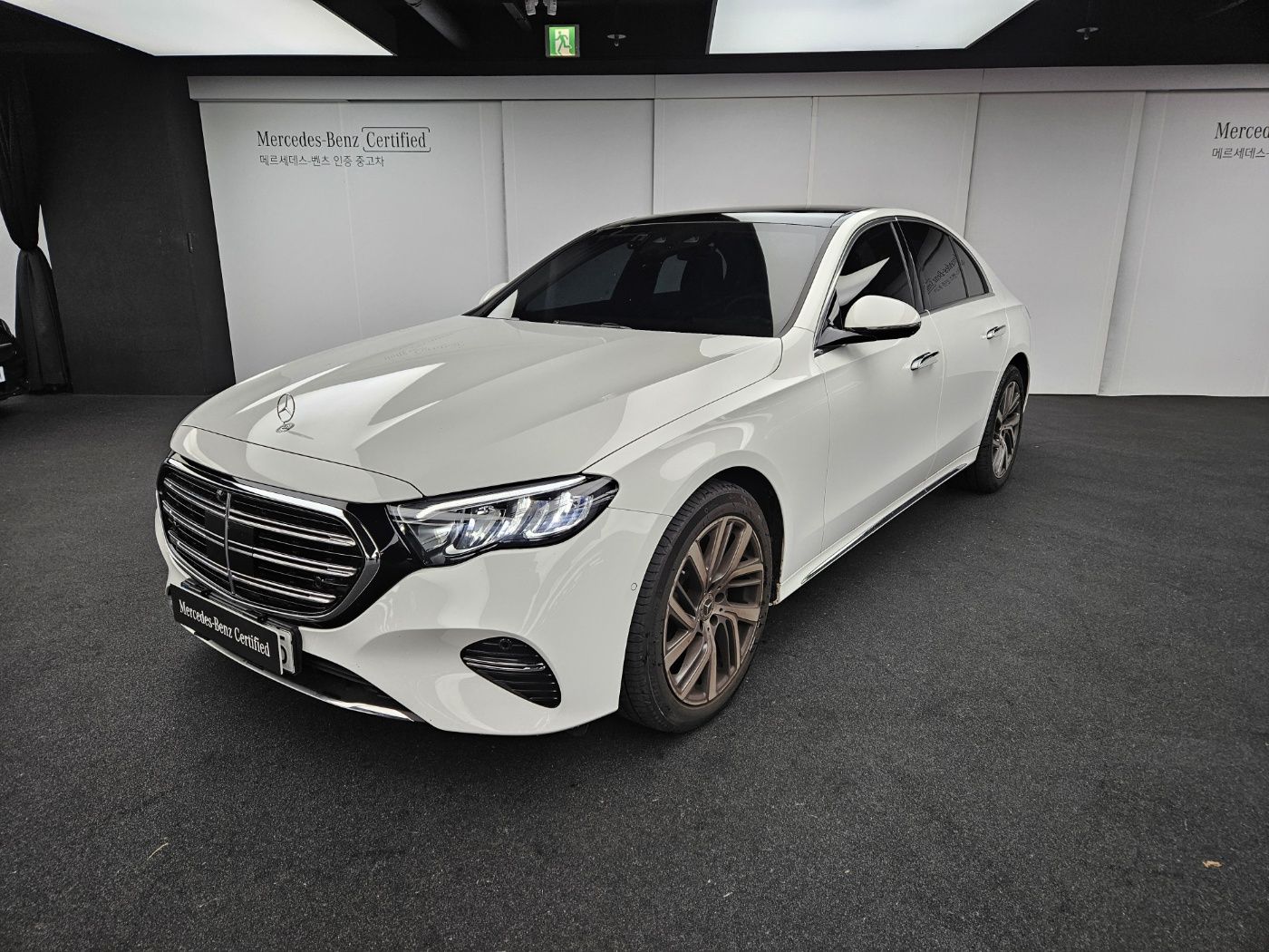 MERCEDES BENZ E-CLASS W214