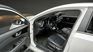 KIA K3  2 GENERATION 1.6 2023