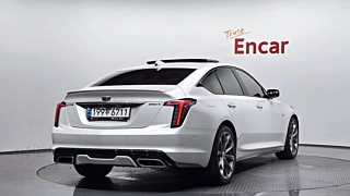 CADILLAC CT5  2021