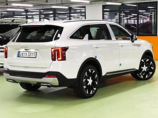Заказать KIA SORENTO