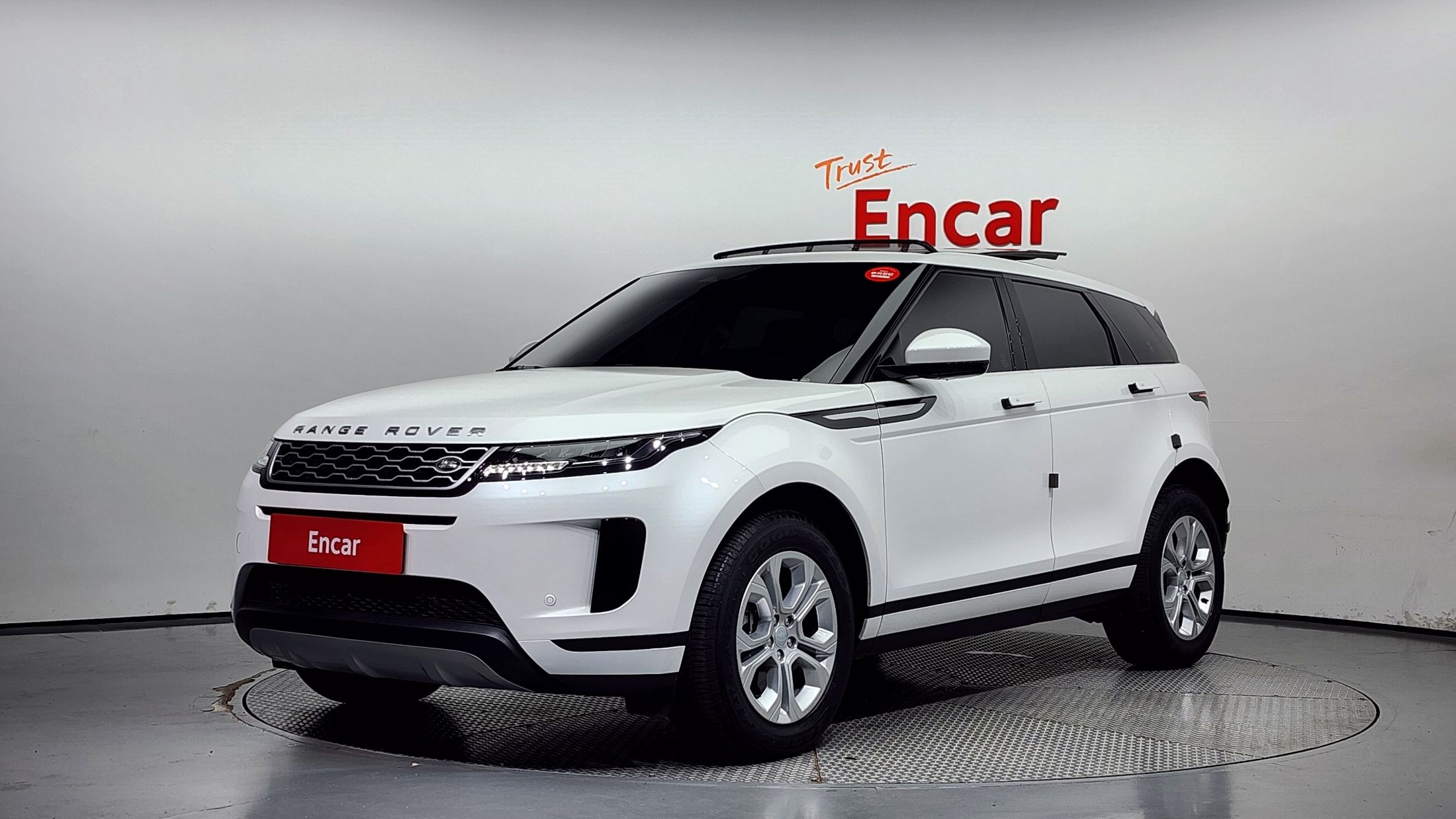 LAND ROVER RANGE ROVER EVOQUE 2023