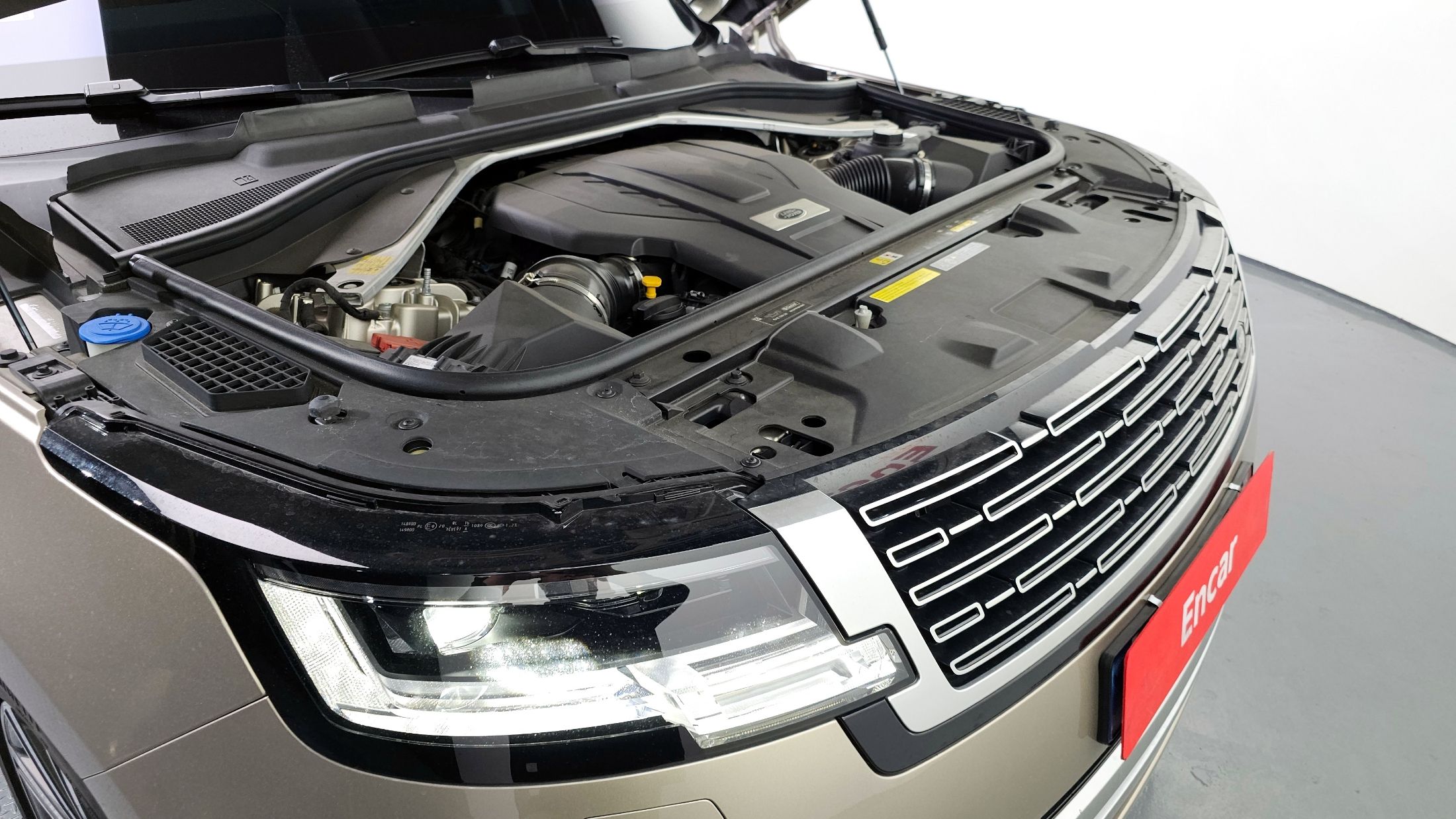 LAND ROVER RANGE ROVER 2023