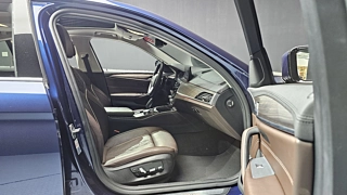 BMW 5-SERIES G30  530i Luxury Plus 2019