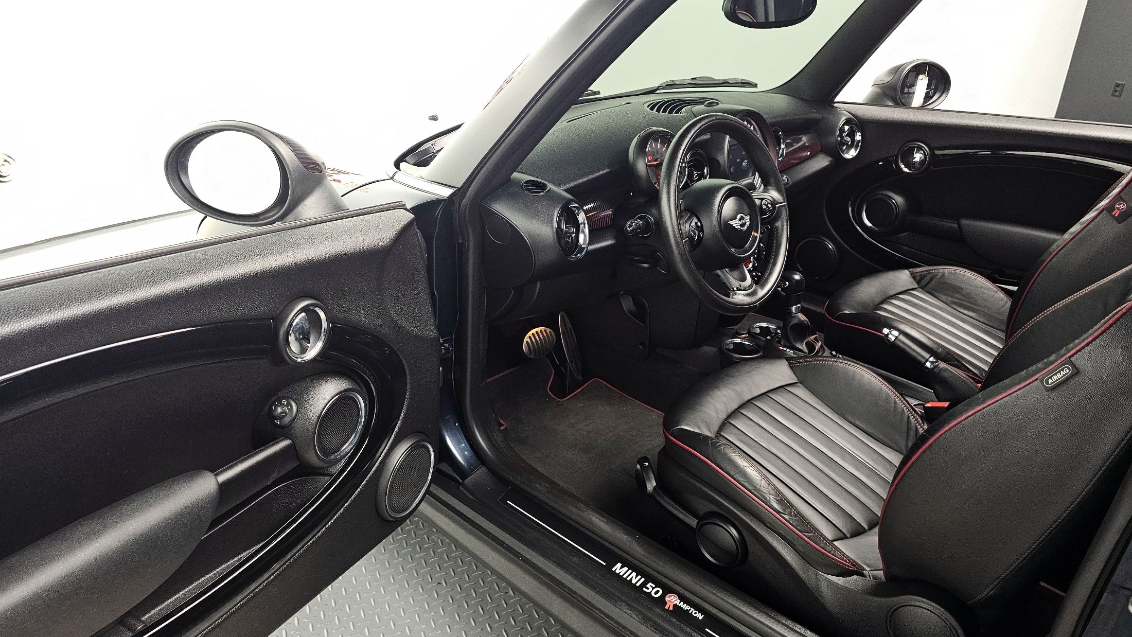MINI CLUBMAN COOPER S 2012