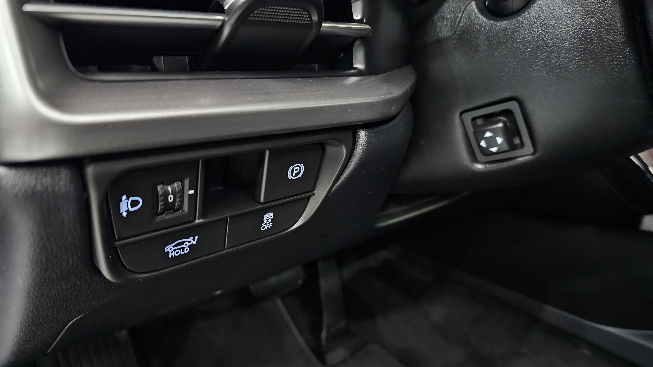 HYUNDAI GRANDEUR GN7 2023