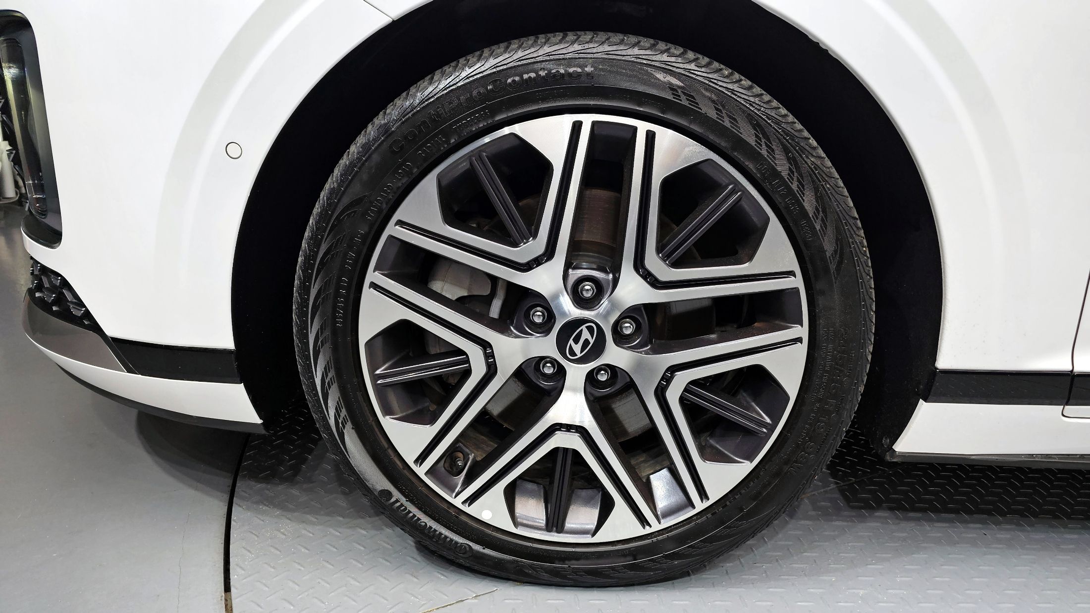 HYUNDAI GRANDEUR GN7 2023