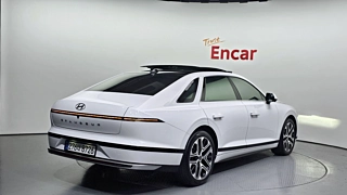 HYUNDAI GRANDEUR GN7 2023