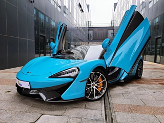 MCLAREN 570S 2018