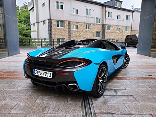 MCLAREN 570S 2018