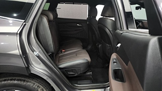 HYUNDAI SANTAFE 2023