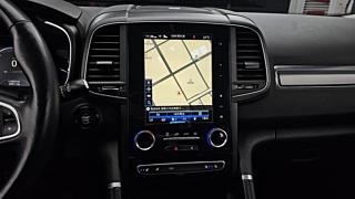 SAMSUNG QM6 2018
