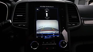 SAMSUNG QM6 2018