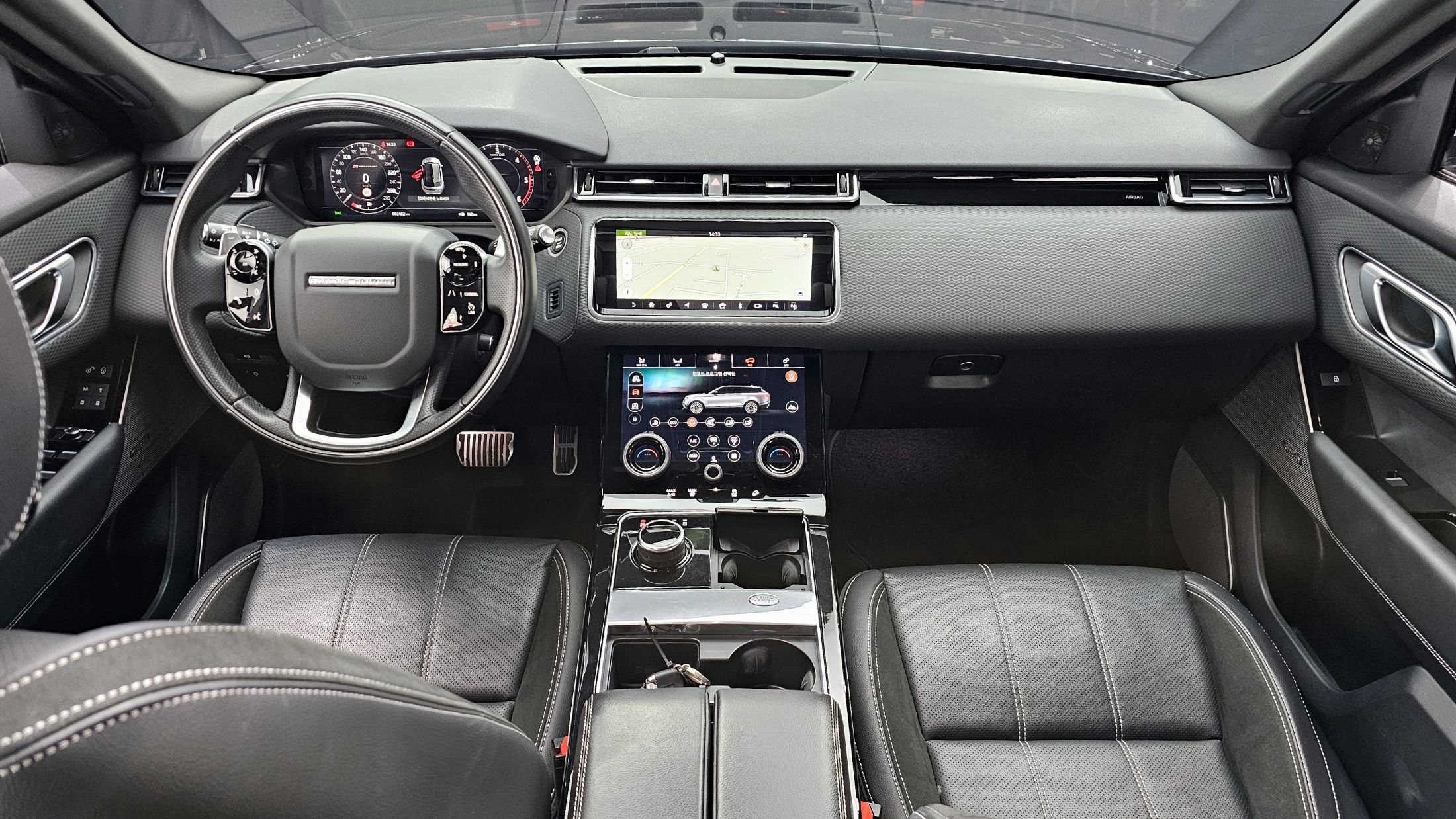 LAND ROVER RANGE ROVER VELAR