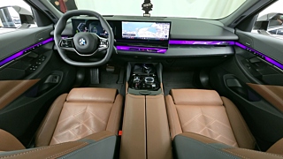BMW 5-SERIES G60  530i xDrive 2024