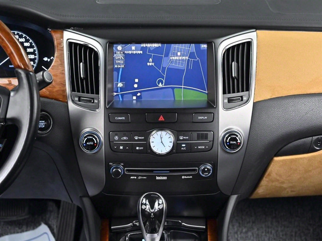 HYUNDAI EQUUS NEW 2009