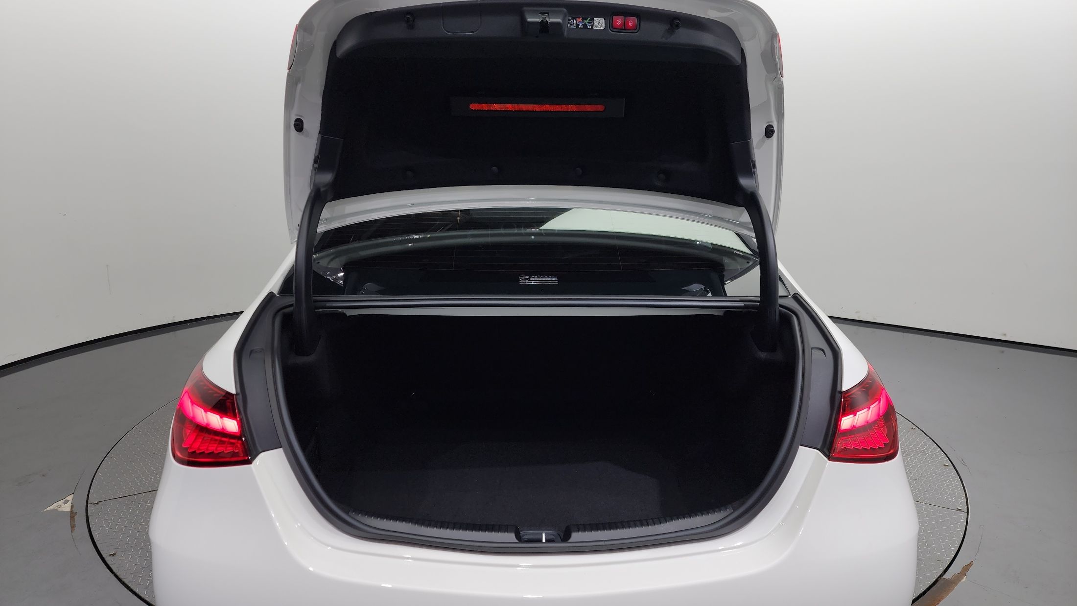 MERCEDES BENZ C-CLASS W206