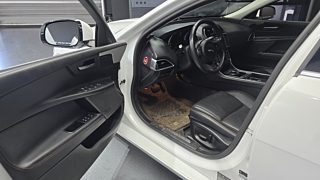 JAGUAR XE 2017