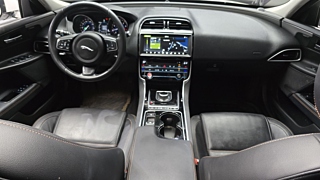 JAGUAR XE 2017