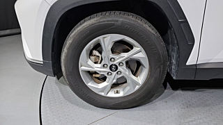 HYUNDAI TUCSON NX4 2021