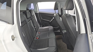PEUGEOT 2008 2017