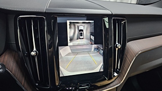 VOLVO XC60 2024