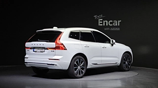 VOLVO XC60 2024