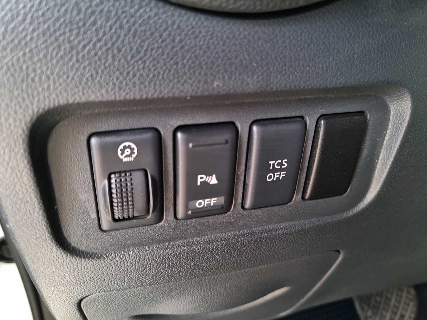 SAMSUNG QM5 2011