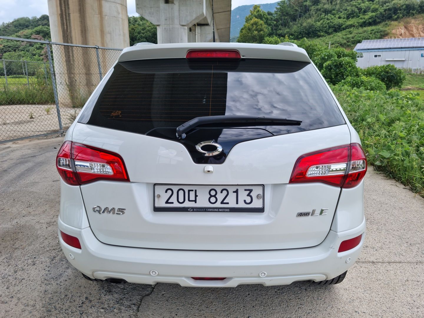 SAMSUNG QM5 2011