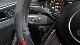 AUDI A4 B9 2019