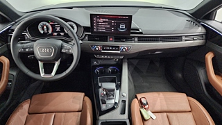 AUDI A4 B9 2023