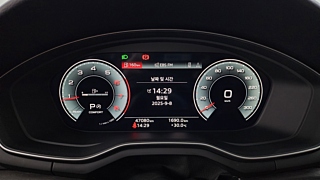 AUDI A4 B9 2023